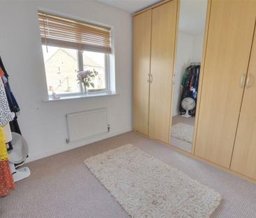 2 bedroom townhouse to rent - Photo 3