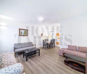 House T4 in Almada, Cova da Piedade, Pragal e Cacilhas, Almada - Photo 2