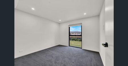 Well-Appointed Family Home in Sought-After Area - Photo 5
