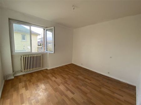 Location Appartement 5 pièces 132m² TULLE 19000 - Photo 2