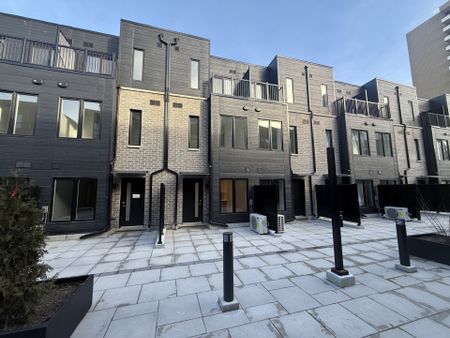 For Lease - 10 Calamint Lane Unit# 45, Toronto, Ontario - Photo 5