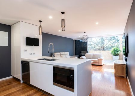 Tri-level Three Bedroom Terrace Residence **CANCELLED** - Photo 5