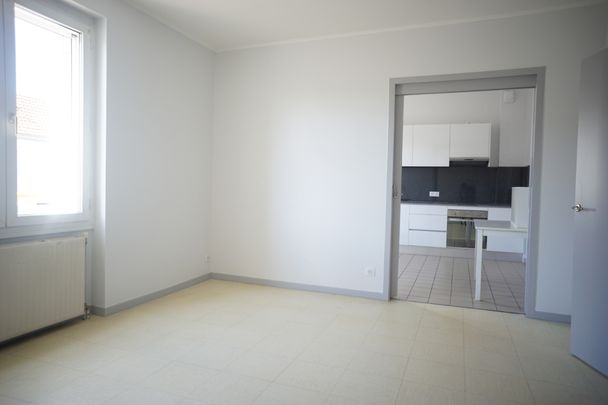 Location Appartement 3 pièces 65m² - Photo 1