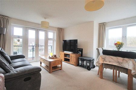 2 bedroom apartment to rent - Photo 2