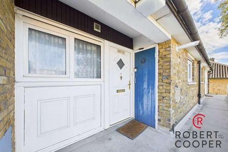 Eastcote Lane, Harrow, HA2 - Photo 3