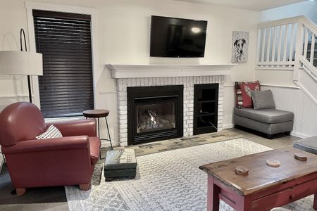 For Lease - 571 OXBOW Crescent, Collingwood, Ontario - Photo 5