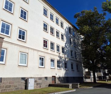 Zentrumsnah - 2-Raum-Wohnung mit offener Wohnküche - Photo 1
