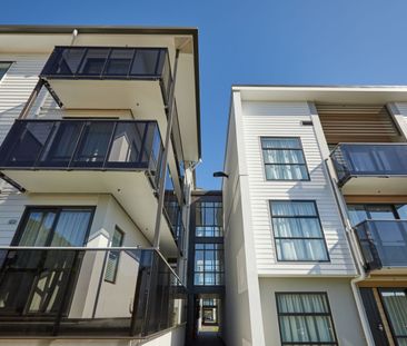 502/69 Hall Avenue, Favona - Photo 3