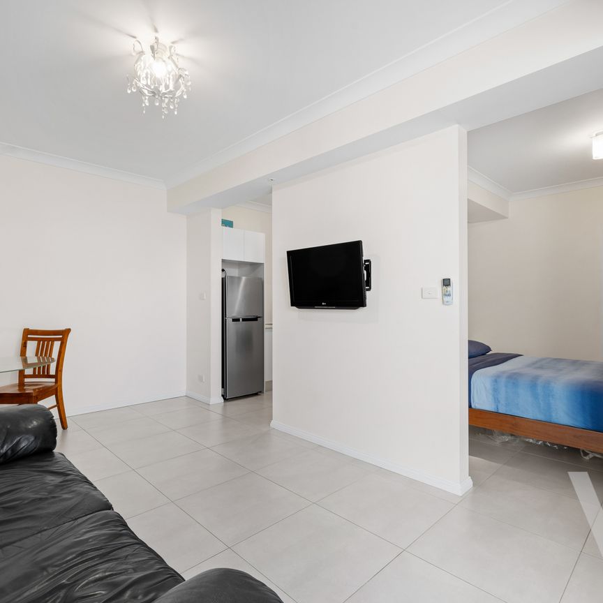 6/68 Mitchell Street, Stockton - Photo 1