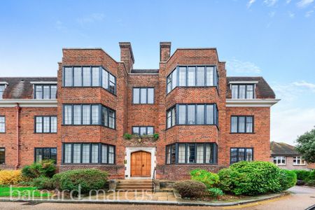 Manor Fields, LONDON - Photo 2