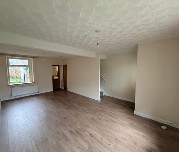 Benson Street, Penclawdd, Swansea, SA4 - Photo 1