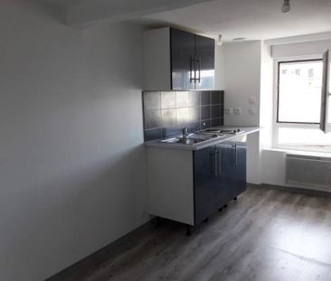 Location Appartement 1 pièces 23 m2 à Saint-Quentin - Photo 6