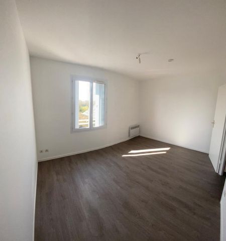 Appartement T3 duplex, Sommereux - Photo 3