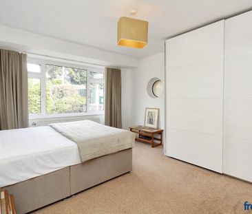 4 bedroom chalet to rent - Photo 3