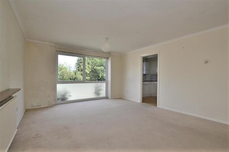 3 bedroom apartment to rent - Photo 2