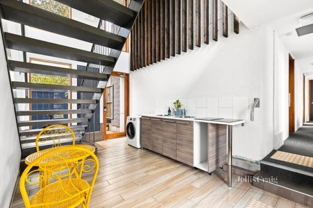202 Kilgour Street, Geelong - Photo 2