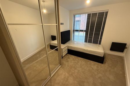 Castleward Boulevard - Photo 2