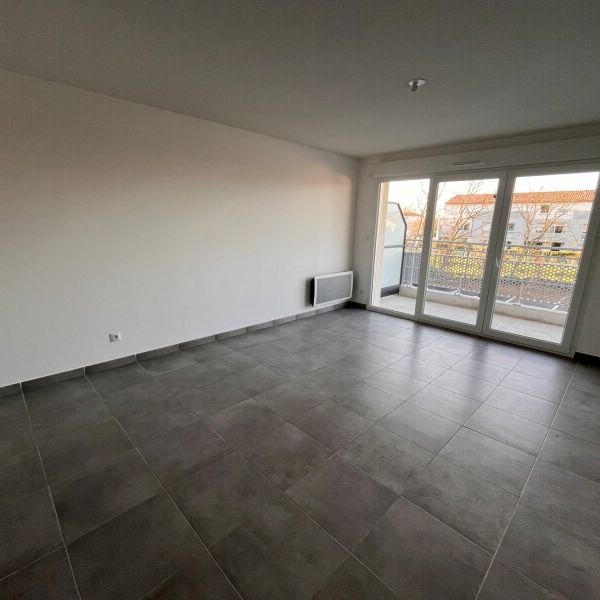 Location Appartement 2 pièces 45m² ST JORY 31790 - Photo 1
