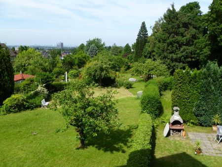 Charmanter Altbau mit Wohnküche! Eigener Garten! - Foto 5