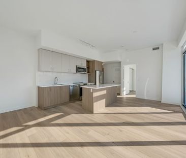 For Lease - 333 Sunseeker Avenue Unit# 615, Innisfil, Ontario - Photo 3