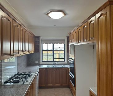 LOOKING FOR A PLACE TO CALL HOME ! - Photo 6