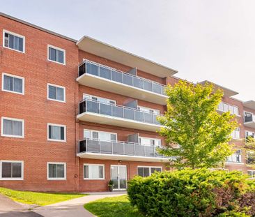 Hillcrest Apartments - Photo 3