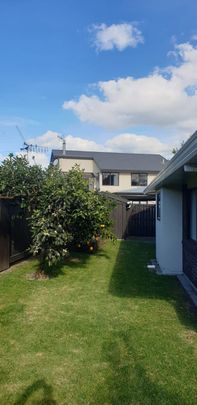 Private & Peaceful - Small dog negotiable - Photo 1