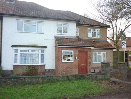 North Watford, WD24 - Photo 5