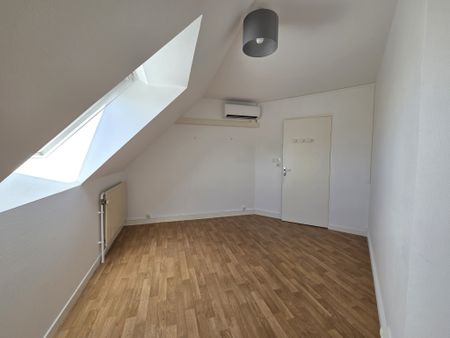 Location Appartement 2 pièces 50m² TROYES 10000 - Photo 3