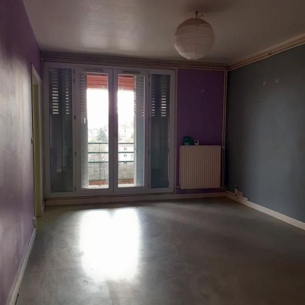 TYPË 5 38 COURS SAINT ANDRE - Photo 1