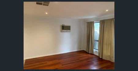 GREAT SIZE FAMILY HOME - Photo 5