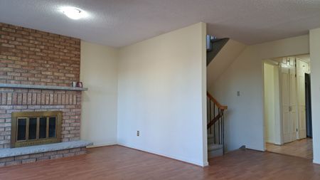 For Lease - 72 Norbert Road, Brampton, Ontario - Photo 3