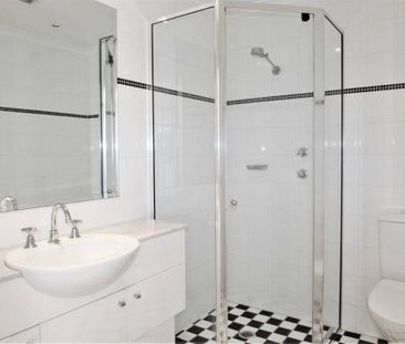 Huntleys Cove - Photo 5