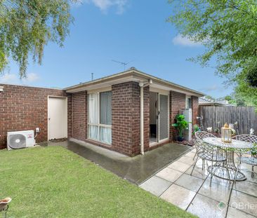 Freestanding, Easy-Care Living - Photo 5