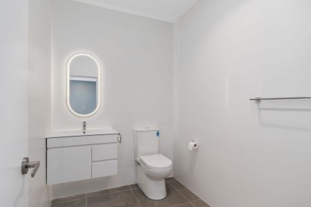 Renovated Cottage with Workshop and Mountain View - Photo 5