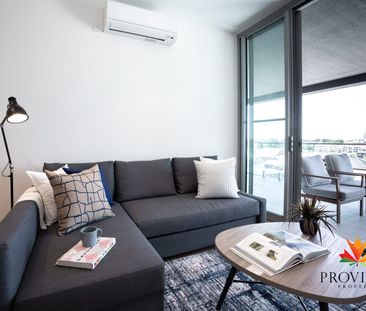 Sophistication, comfort & relaxed charm | Furnished 1 Bedroom Apart... - Photo 2