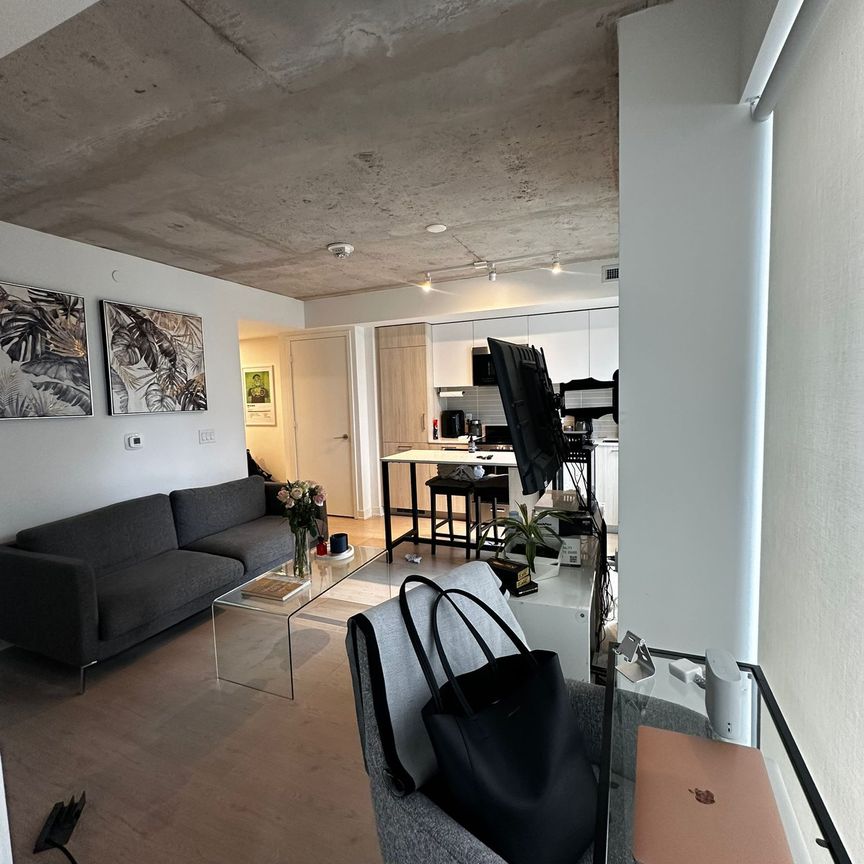 For Lease - 65 Mutual Street Unit# 2106, Toronto, Ontario - Photo 1