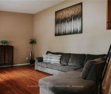 1 Vera Court #Upper - Photo 4