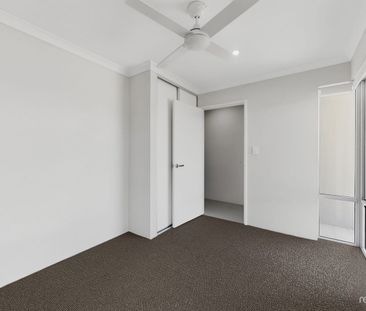 Modern Living, Prime Location - Photo 3