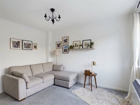 1 bedroom House in Corfe Place, Maidenhead - Photo 5