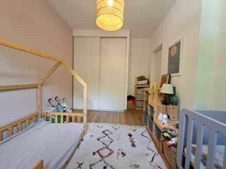 Location Maison 6 pièces 145m² NIMES 30000 - Photo 5