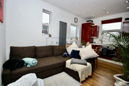 4 bedroom detached bungalow to rent - Photo 2