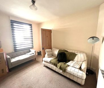 2 bedroom semi-detached house to rent - Photo 1