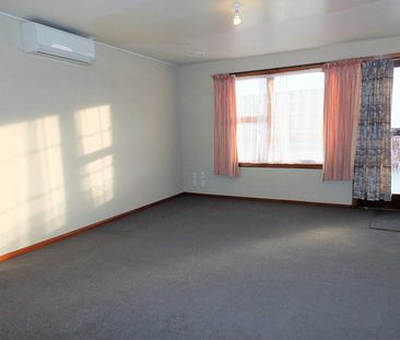 Convenient living in Linwood! - Photo 2