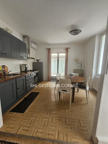 Location Maison 3 pièces 55m² PERTUIS 84120 - Photo 2