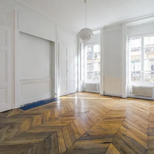 Appartement à louer 4 pièces 155.49m² - Photo 1