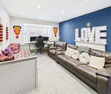 Swift Avenue, Rugby - Photo 2