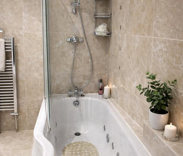 1 bedroom in a house share to rent - Photo 4