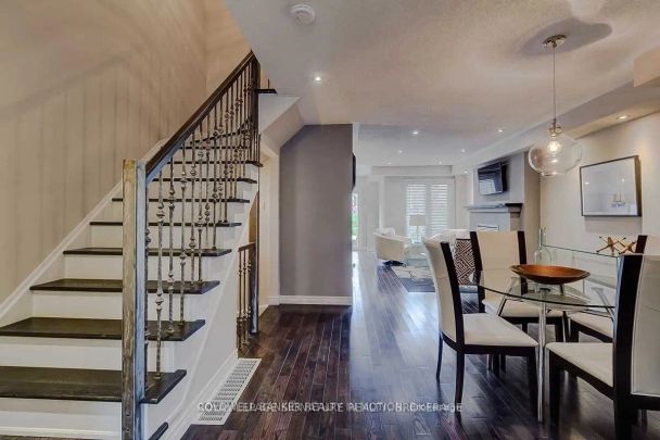 Condo Townhouse For Lease | W9256185 - Photo 1