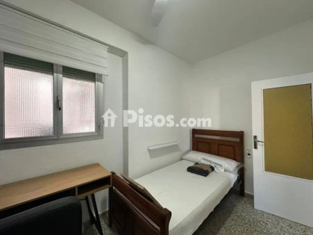 Piso en alquiler en Ciudad Jardín-Zoco - Photo 4